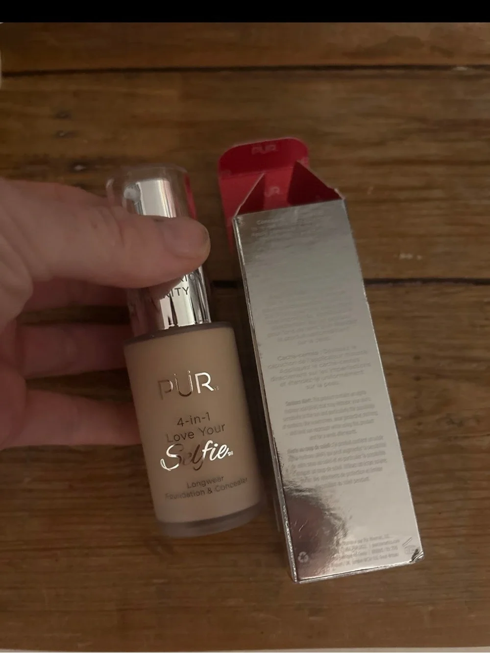 PUR Love Your Selfie Longwear Foundation & Concealer LN1